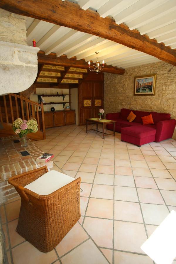 - Au Clair De La Pierre Casa vacanze